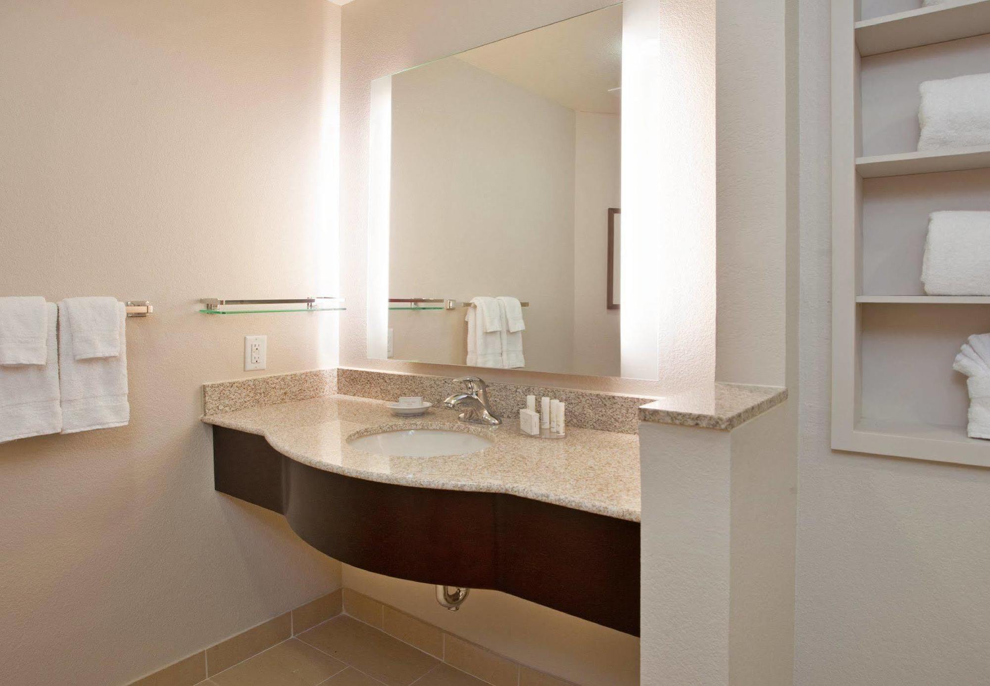 Residence Inn Odessa Εξωτερικό φωτογραφία